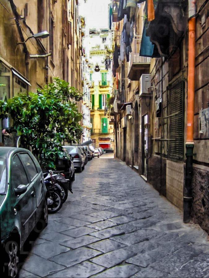 Soriano44 3* Naples